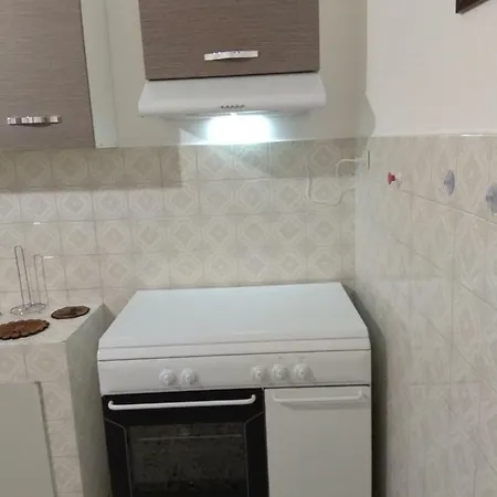 Lina House *