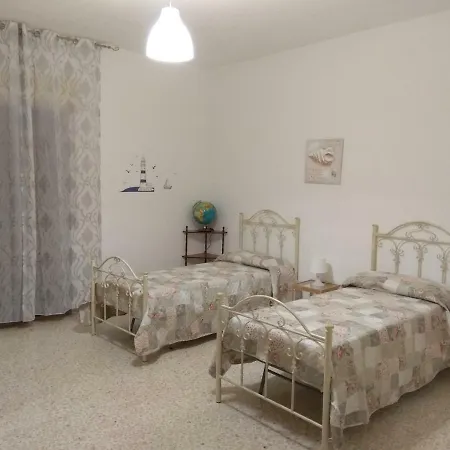 Lina House Scalea